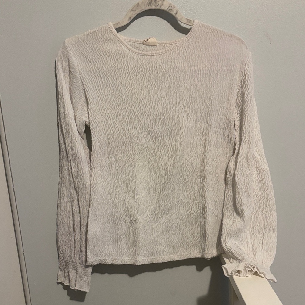 Elegant white Long Sleeve Top